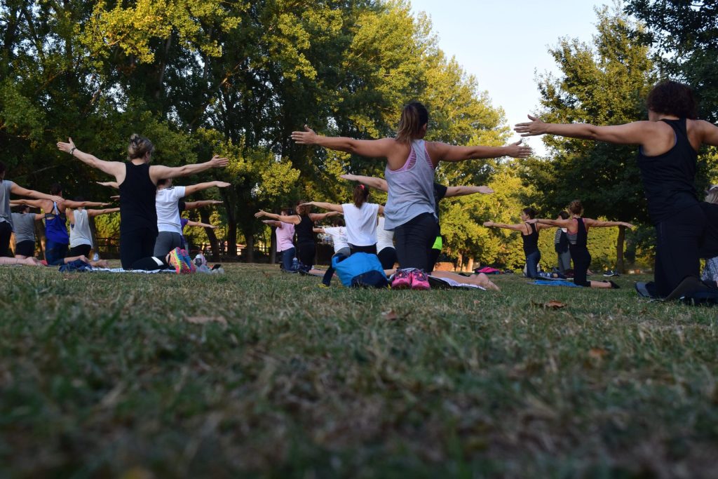 The Pros and Cons of Popular Weight Loss Programs